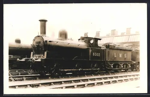 Foto-AK Dampflokomotive No. 8302 LMS, englische Eisenbahn
