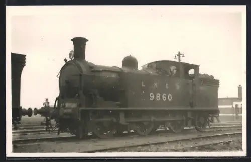 Foto-AK Dampflokomotive No. 9860 LNER, englische Eisenbahn