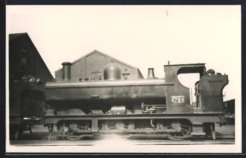 Foto-AK Dampflokomotive No. 2724, englische Eisenbahn