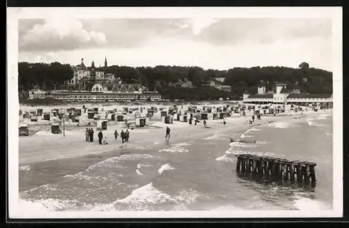 AK Heringsdorf / Ostseebad, Am Strand