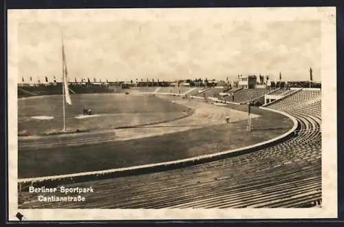 AK Berlin-Prenzlauer Berg, Berliner Sportpark, Cantianstrasse, Stadion
