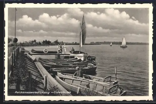 AK Bösdorf / Leipzig, Fischerboote am Ufer des Elsterstausee's