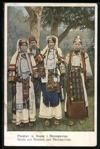 AK Bosnien, Bauernmädchen in Trachten aus der Banjaluka-Gegend