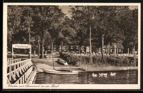 AK Berlin-Wannsee, der Seesteg am Wirtshaus zur Pfaueninsel an der Havel