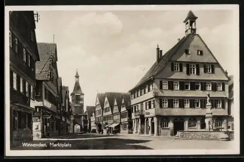 AK Winnenden, Marktplatz mit Geschäften und Brunnen