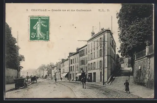 AK Chaville, Grande rue et rue Guilleminot avec passants et calèche