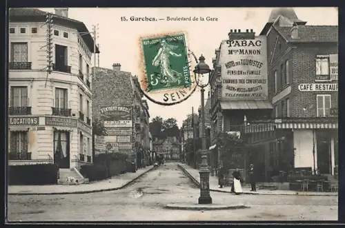 AK Garches, Boulevard de la Gare avec tabac et café-restaurant