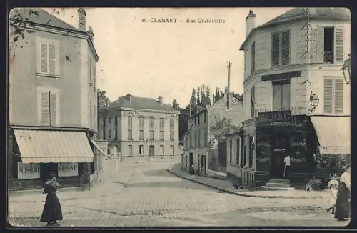 AK Clamart, Rue Chefdeville avec piétons et commerces