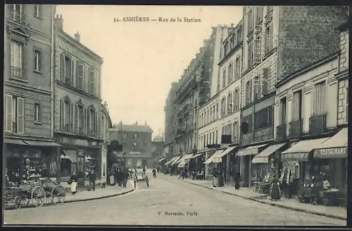 AK Asnières, Rue de la Station animée avec boutiques et passants