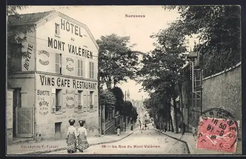 AK Suresnes, La Rue du Mont Valérien et Hôtel du Mont Valérien