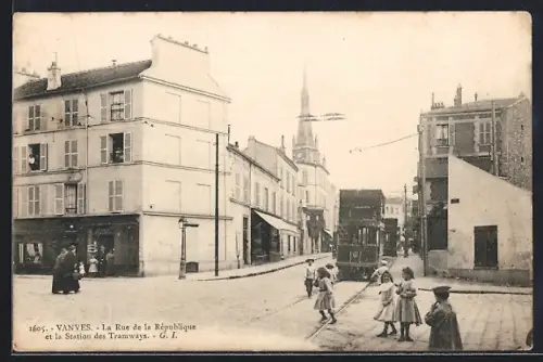 AK Vanves, La Rue de la République et la Station des Tramways