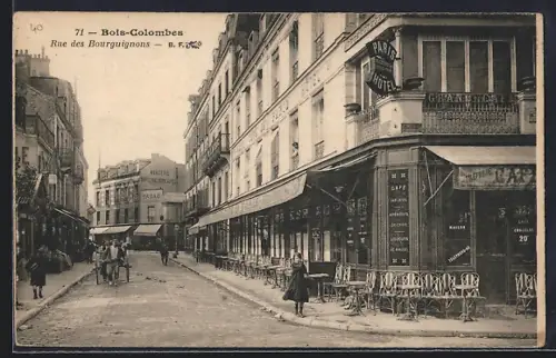 AK Bois-Colombes, Rue des Bourguignons avec ses cafés et hôtels animés