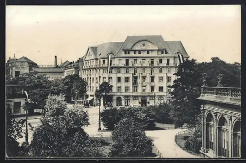 AK Dresden, Postplatz mit Palais-Hotel Weber