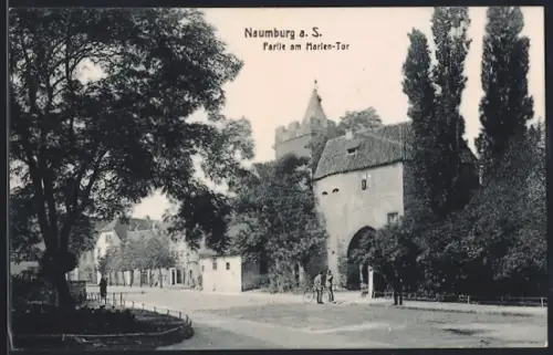 AK Naumburg / Saale, Partie am Marien-Tor