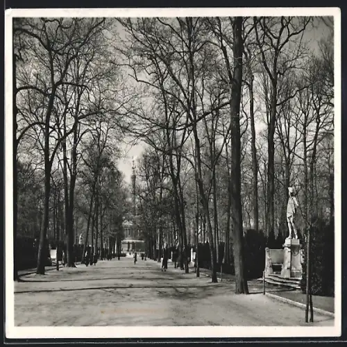 AK Berlin, Siegesallee mit Denkmal Friedrichs des Grossen