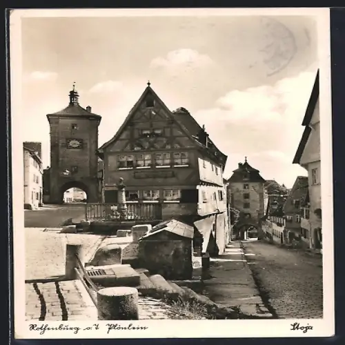 AK Rothenburg o. d. Tauber, Plönlein mit Blick auf die Kirche
