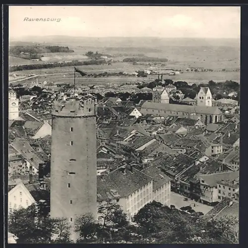 AK Ravensburg / Württ., Blick auf den Turm und die Innenstadt