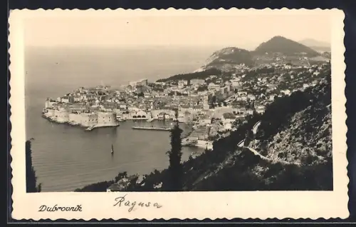 AK Dubrovnik, Ortsansicht aus der Vogelschau