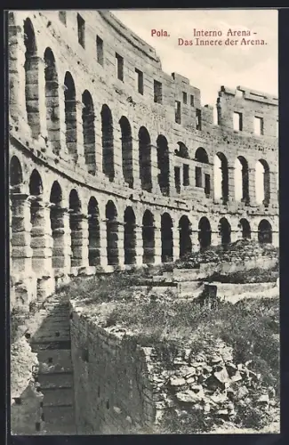 AK Pola, Interno Arena