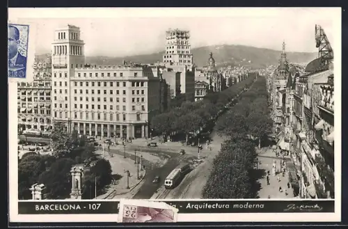 AK Barcelona, Strassenpartie mit Strassenbahn aus der Vogelschau