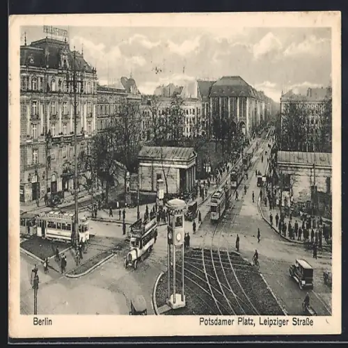 AK Berlin-Tiergarten, Strassenbahnen am Verkehrszentrum auf dem Potsdamer Platz