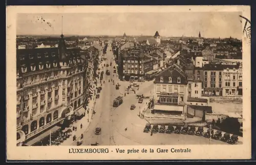 AK Luxembourg, Vue priese de la Gare Centrale, Strassenbahn