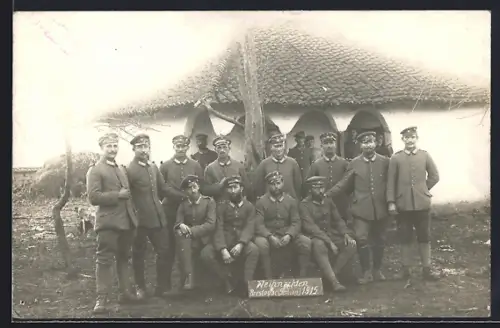 Foto-AK Brestovac, Soldaten in Uniform Weihnachten 1915