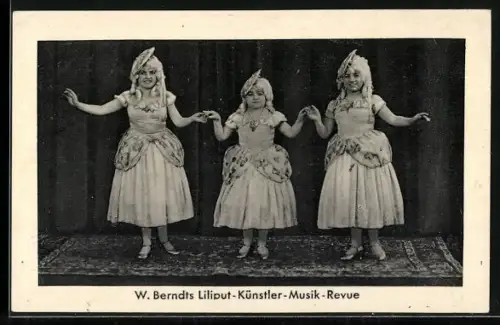 AK Frauen aus der Liliput-Künstler-Revue