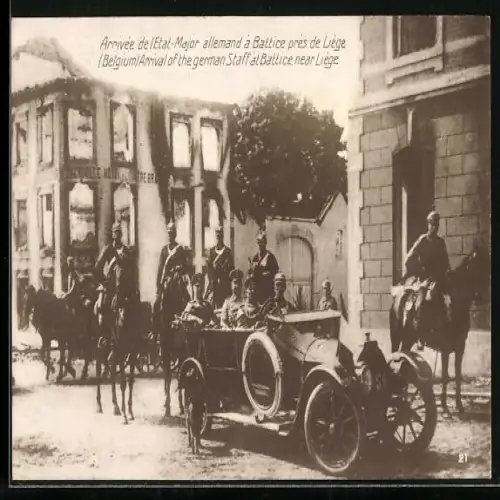 AK Auto Dasse (1913 /14), Battice, Ankunft des deutschen Stabes im zerstörten Ort
