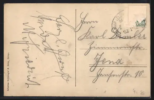 AK Trois-Épis, Vue des bâtiments entourés de forêt