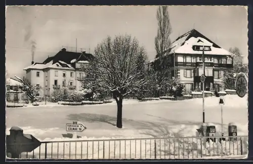 AK Trois-Épis, Le Bâtiment Principal et la Roseraie sous la neige