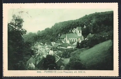 AK Ferrette, Vue du village et de l`église dans le Jura Alsacien