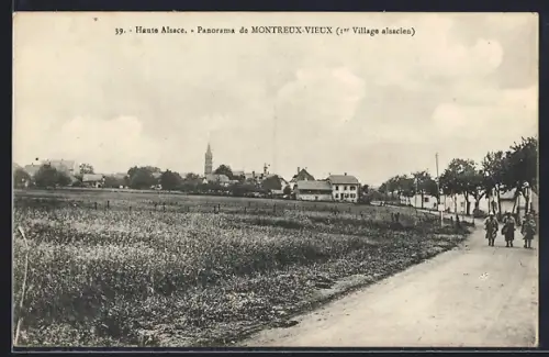 AK Montreux-Vieux, Panorama du village alsacien