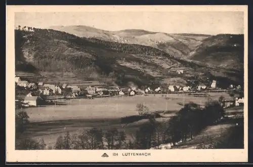 AK Luttenbach, Vue panoramique du village et des collines environnantes