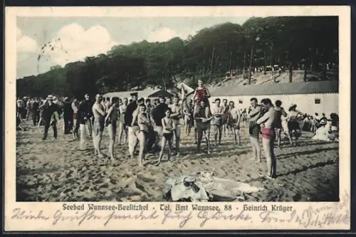 AK Berlin-Wannsee, Seebad Wannsee-Beelitzhof H. Krüger, Badegäste am Strand