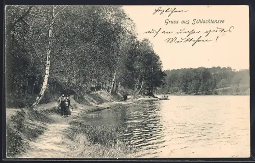 AK Berlin-Schlachtensee, Spaziergänger am Ufer