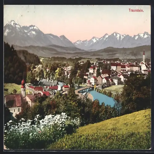 AK Traunstein, Ortsansicht mit Fluss und Alpenpanorama