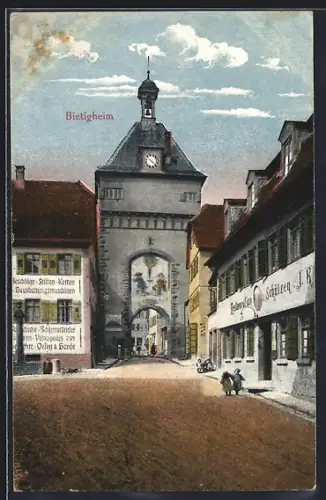 AK Bietigheim / Enz, Strassenpartie am Tor mit Restaurant Schützen