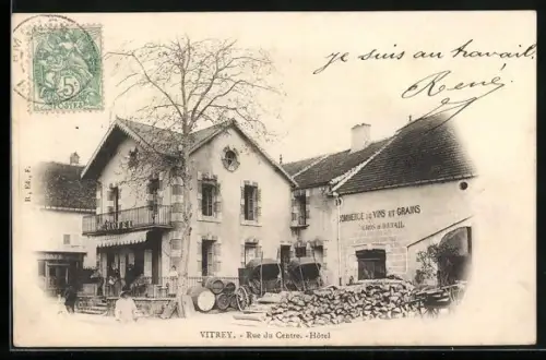 AK Vitrey, Rue du Centre, Hôtel