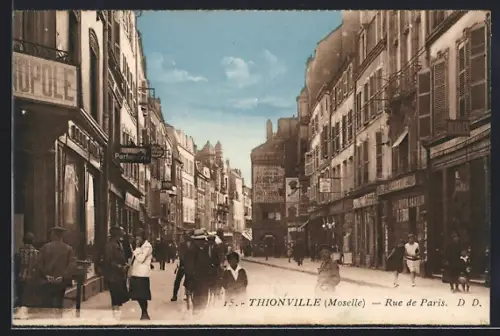 AK Thionville /Moselle, Rue de Paris, Strassenpartie