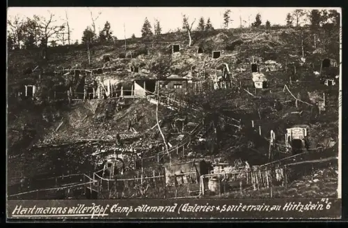 AK Hartmannswillerkopf, deutsche Schützengräben und Unterstände im Hang