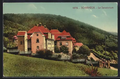 AK Schirmeck, Le Sanatorium entouré de collines verdoyantes