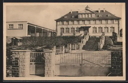 AK Diemeringen /B.-Rh., Nouvelle École avec entrée et escaliers en pierre