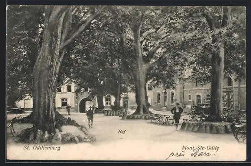 AK St. Odilienberg, Blick in den Hof