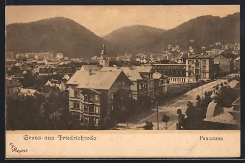 AK Friedrichroda, Strassenpartie mit Blick auf die Berge
