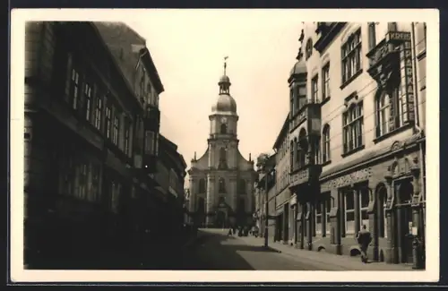 AK Suhl /Thür., Kirche von der Strasse aus gesehen