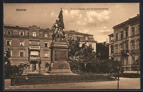 AK Weimar / Thüringen, Watzdorfplatz mit Kriegerdenkmal