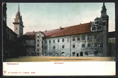 AK Torgau, Schlosshof
