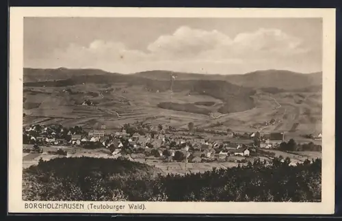 AK Borgholzhausen /Teutoburger Wald, Panoramaansicht der Stadt und umliegender Landschaft