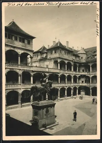 AK Stuttgart, Altes Schloss, Hof von dreigeschossigen Lauben